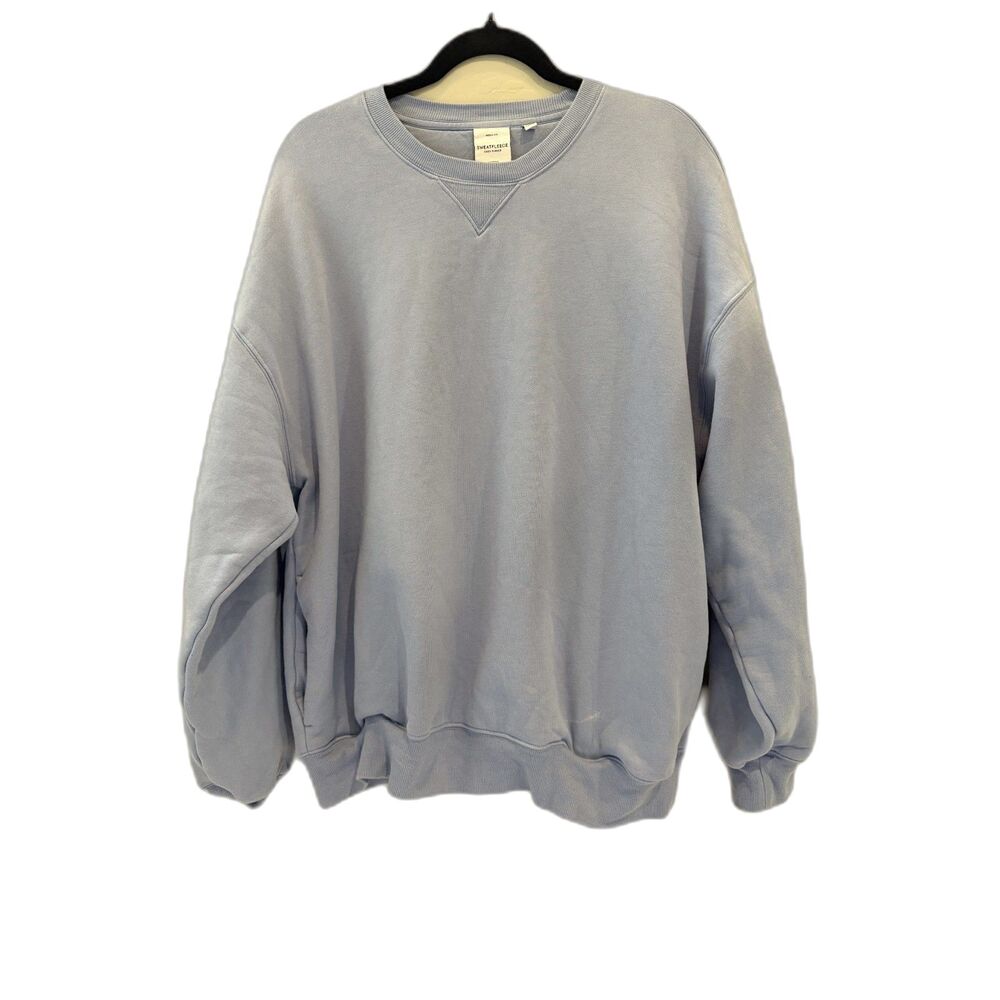 Aritzia - mega crew sweatshirt dayflower blue - size medium